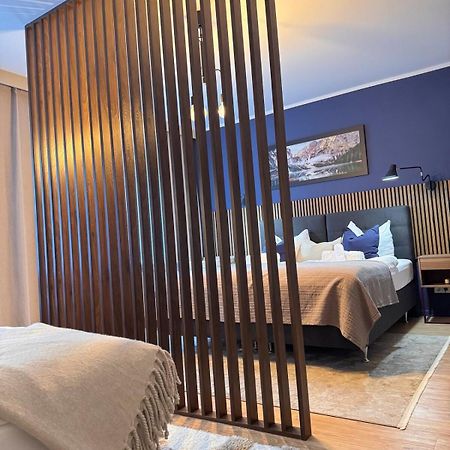 Zentrale Wohnung Direkt Am Hauptbahnhof - Bismarck Dusseldorf Ngoại thất bức ảnh