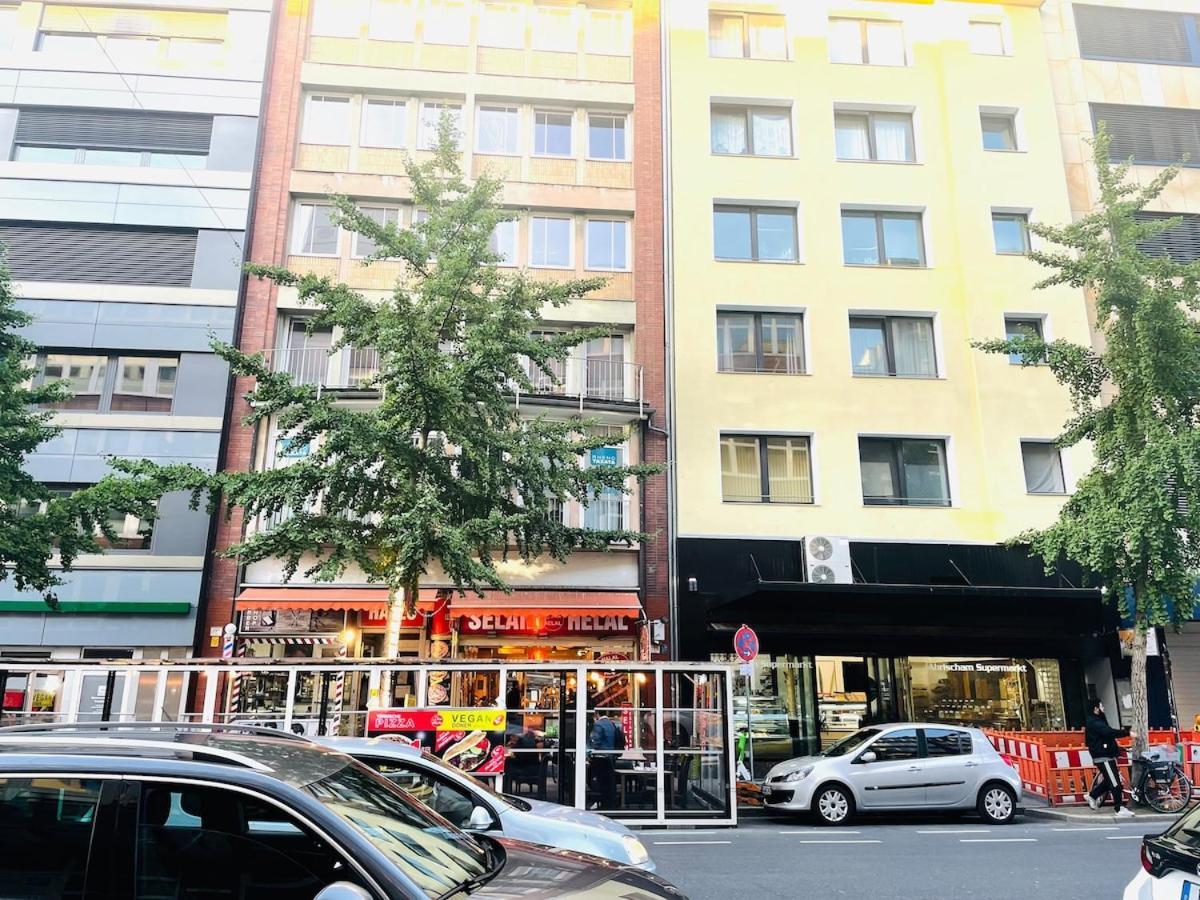Zentrale Wohnung Direkt Am Hauptbahnhof - Bismarck Dusseldorf Ngoại thất bức ảnh