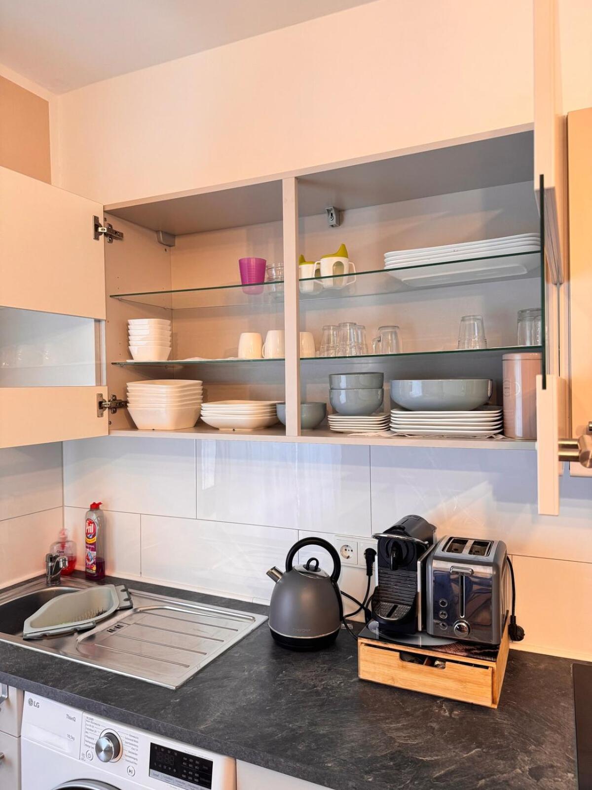 Zentrale Wohnung Direkt Am Hauptbahnhof - Bismarck Dusseldorf Ngoại thất bức ảnh