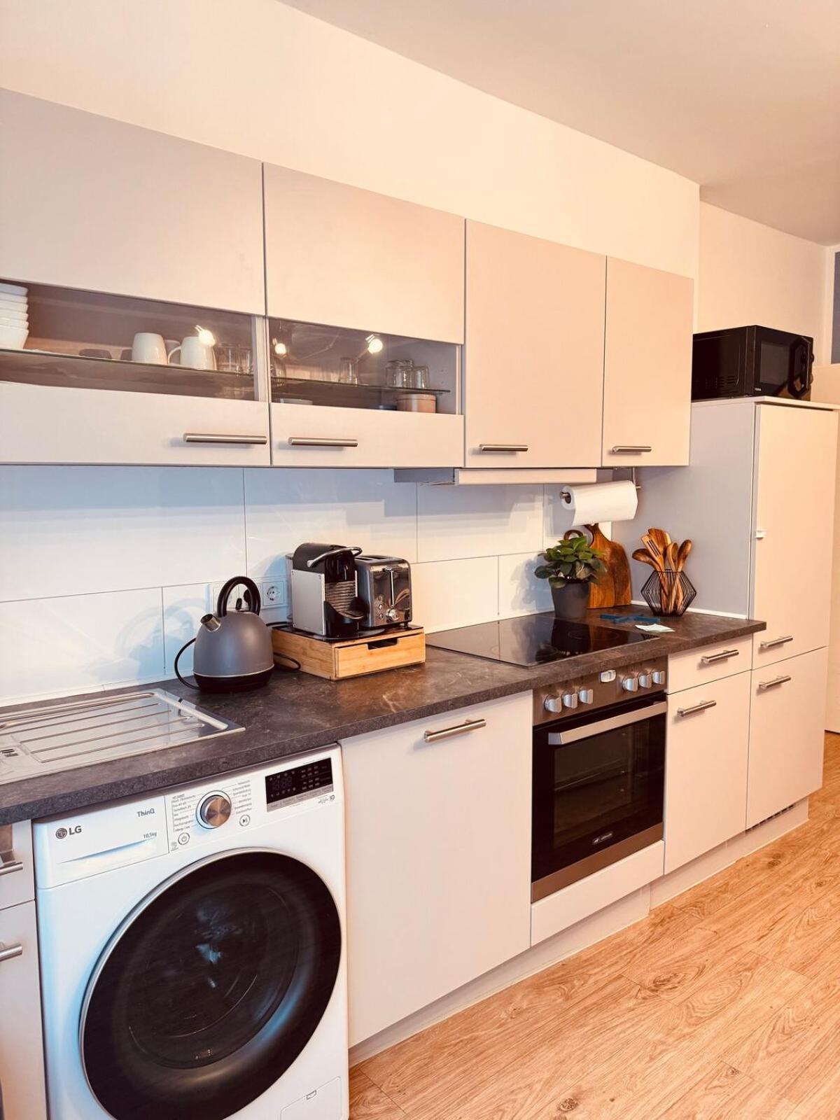 Zentrale Wohnung Direkt Am Hauptbahnhof - Bismarck Dusseldorf Ngoại thất bức ảnh