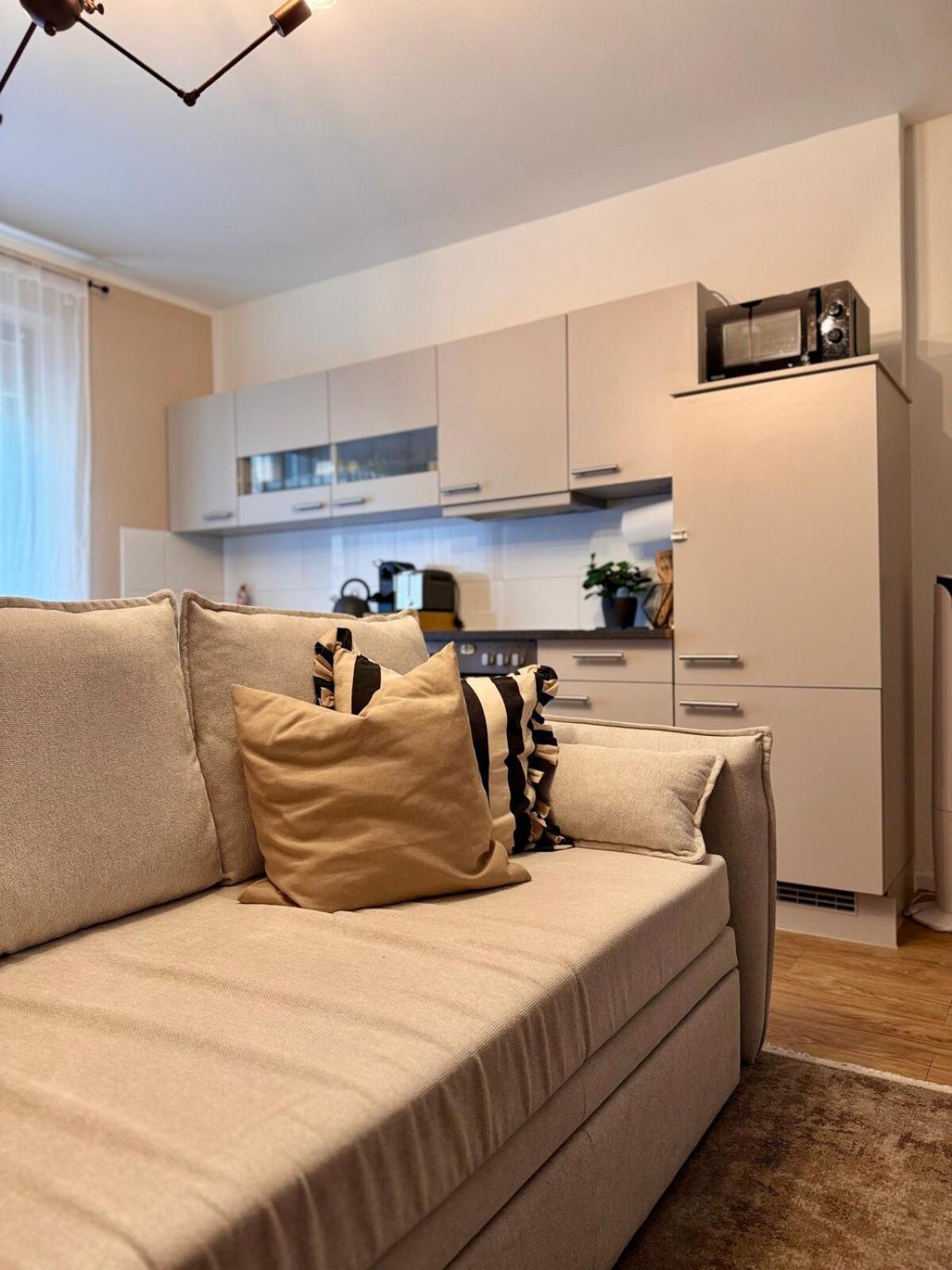 Zentrale Wohnung Direkt Am Hauptbahnhof - Bismarck Dusseldorf Ngoại thất bức ảnh